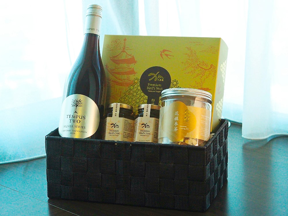 Premium Bird’s Nest Drink with Wine and American Ginseng Tea Gift Set