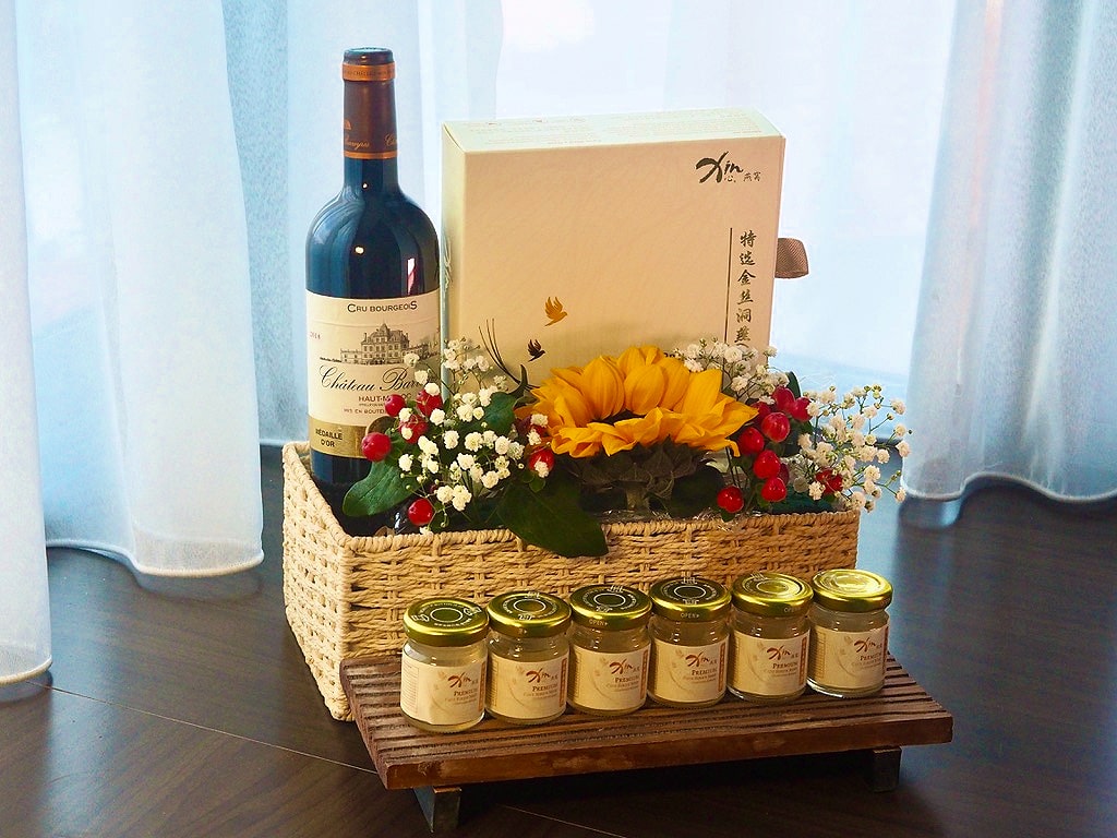 Gift Basket: Premium Cave Bird’s Nest Drink (Reduced Sugar) with French Wine and Fresh Flowers
